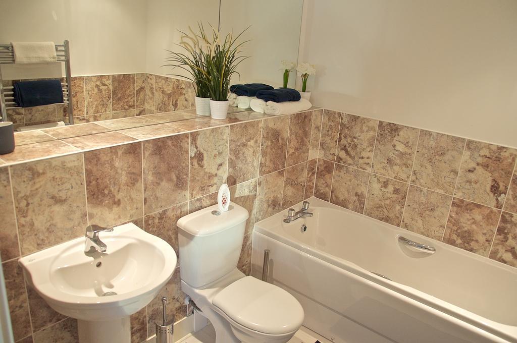 Traeth Bychan Apartment Llanelli Exterior photo